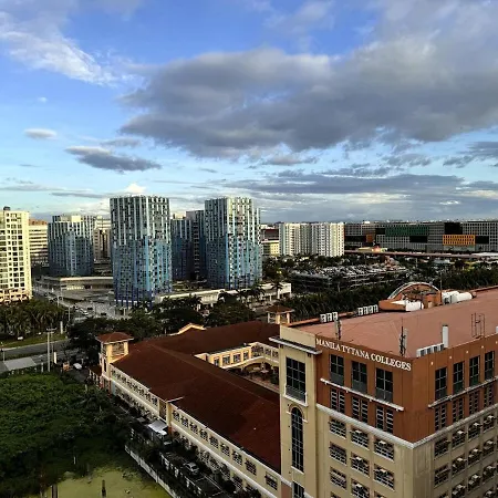 Lotus' Suite Manila Exterior photo