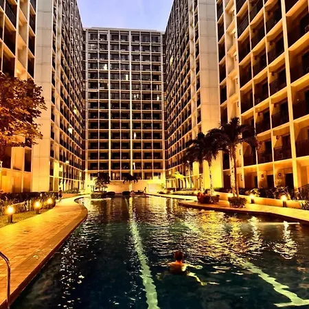 Lotus' Suite Manila Exterior photo
